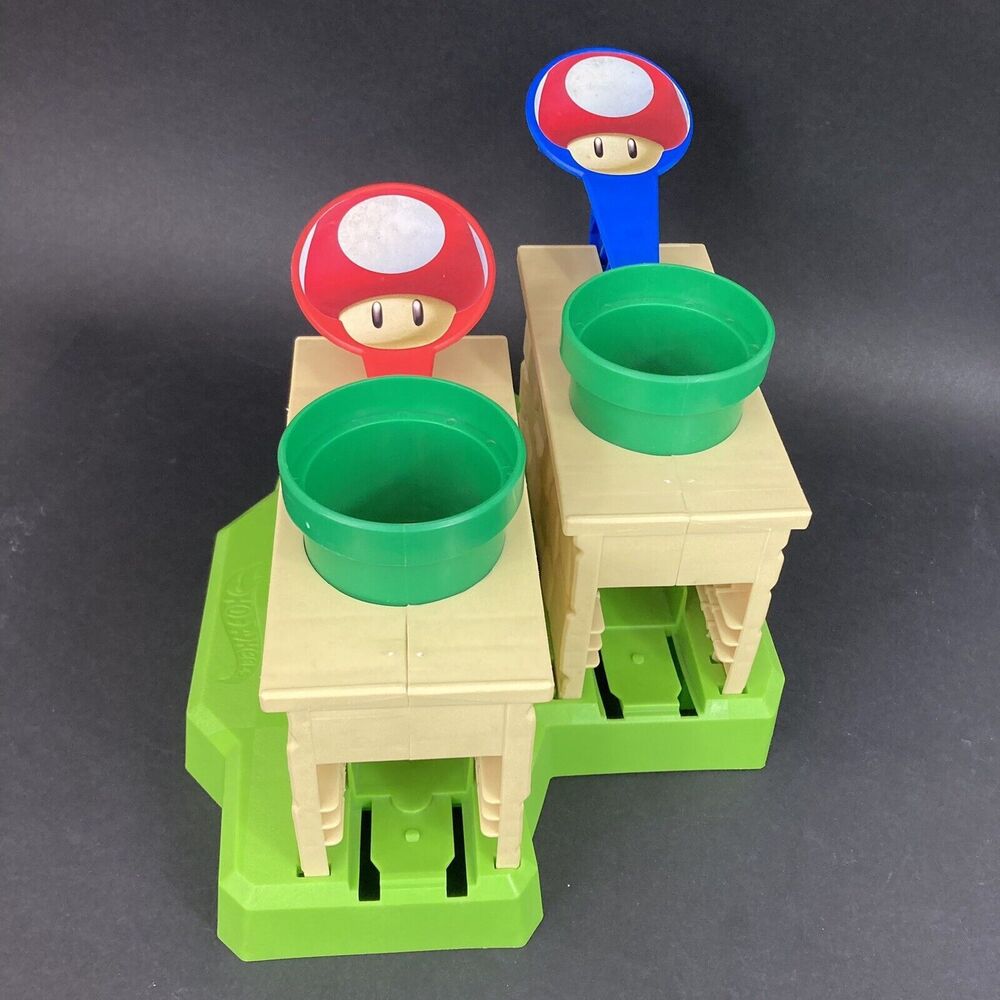 Hot Wheels Mario Kart Circuit Track Part Launcher Toadstool Mushroom Replacement